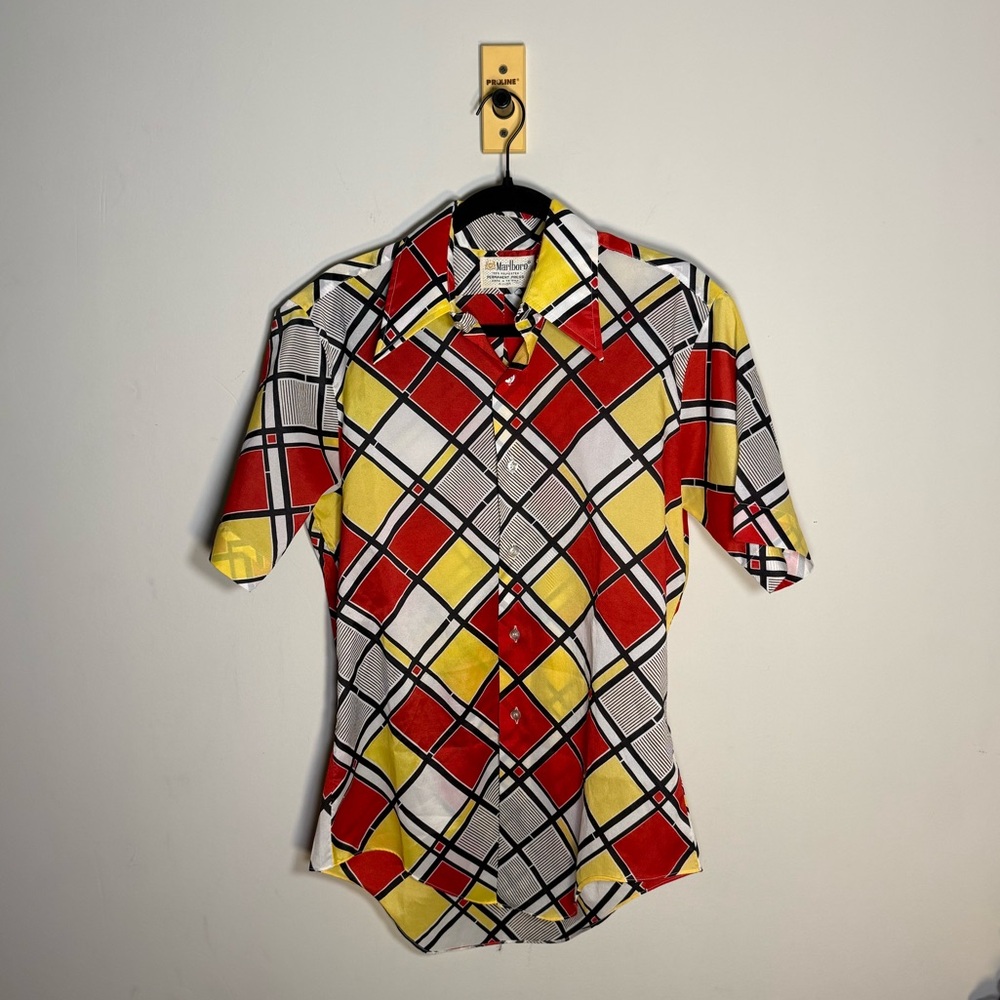 Vintage Marlboro Multicolored S/S Button Up